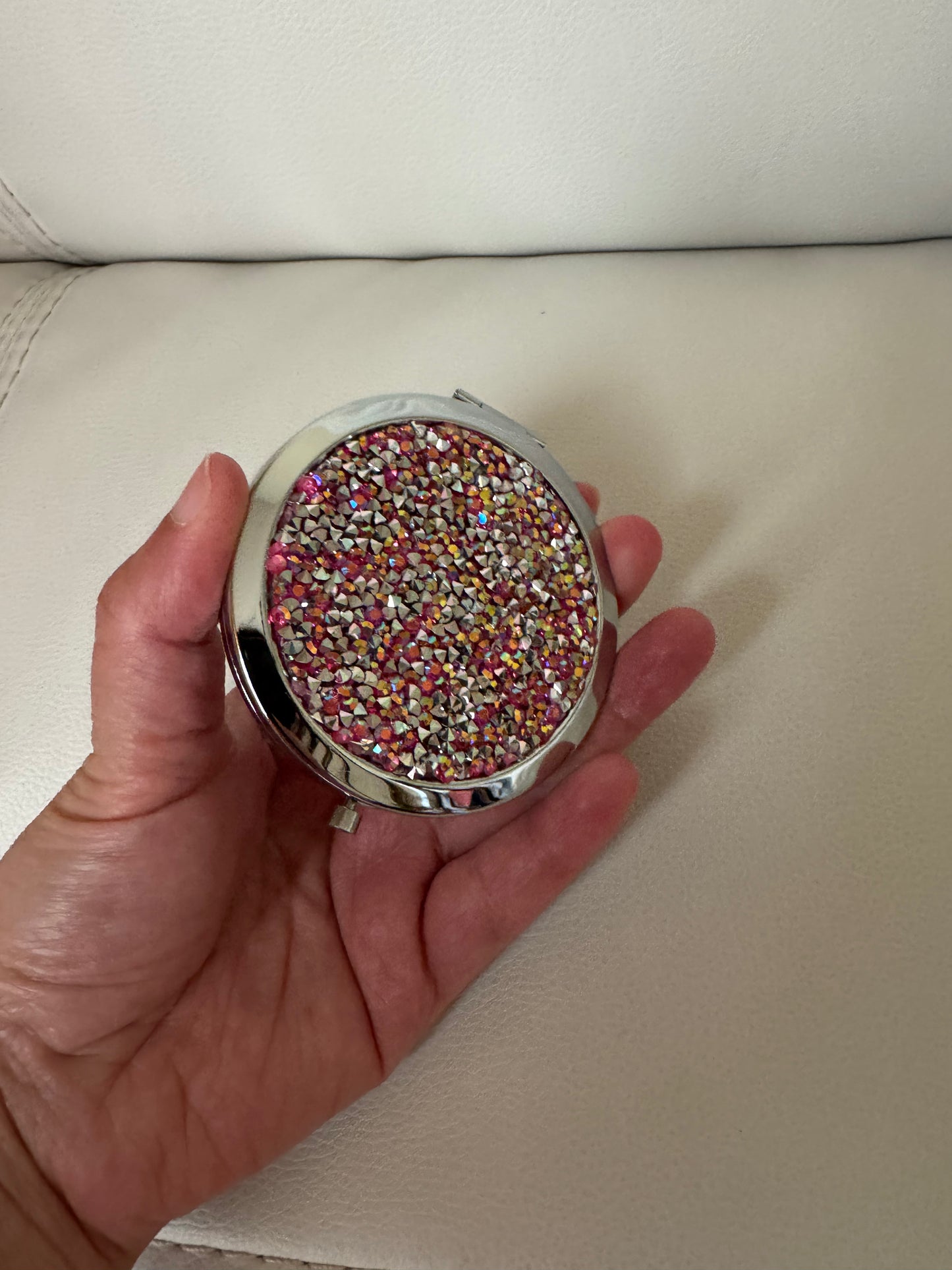 Pink compact mirror
Mirror for purse
pink pocket mirror
gifts for girls
make up gift idea