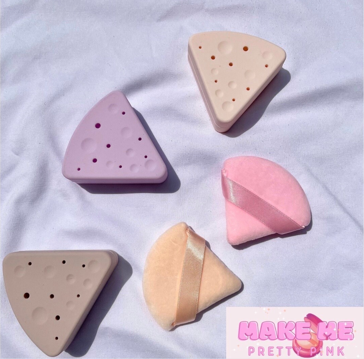 cute pink girl make up
make up must have
make up for girls
triangle powder puff
gifts for girls
cute cosmetic gift
cosmetic powder puff
triangle powder puff case